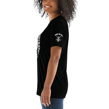 Load image into Gallery viewer, Women&#39;s DON&#39;T put your hand  t-shirt