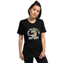 Load image into Gallery viewer, Women&#39;s FAKE NEWS t-shirt