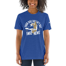 Load image into Gallery viewer, Women&#39;s FAKE NEWS t-shirt