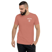 Load image into Gallery viewer, Men&#39;s Lincoln t-shirt