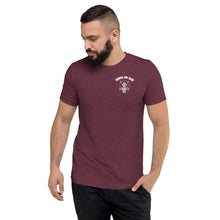 Load image into Gallery viewer, Men&#39;s Lincoln t-shirt
