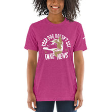 Load image into Gallery viewer, Women&#39;s FAKE NEWS t-shirt